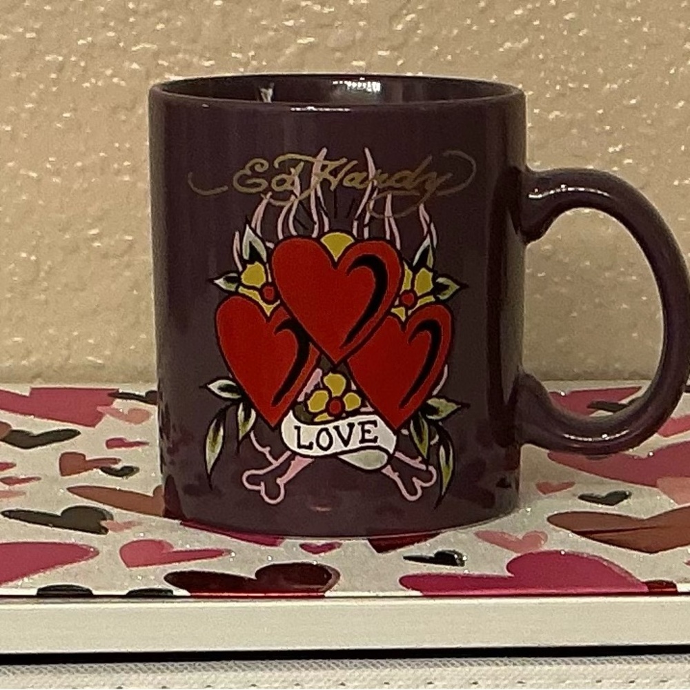 Ed Hardy Dark Purple Heart Love Mug.   New